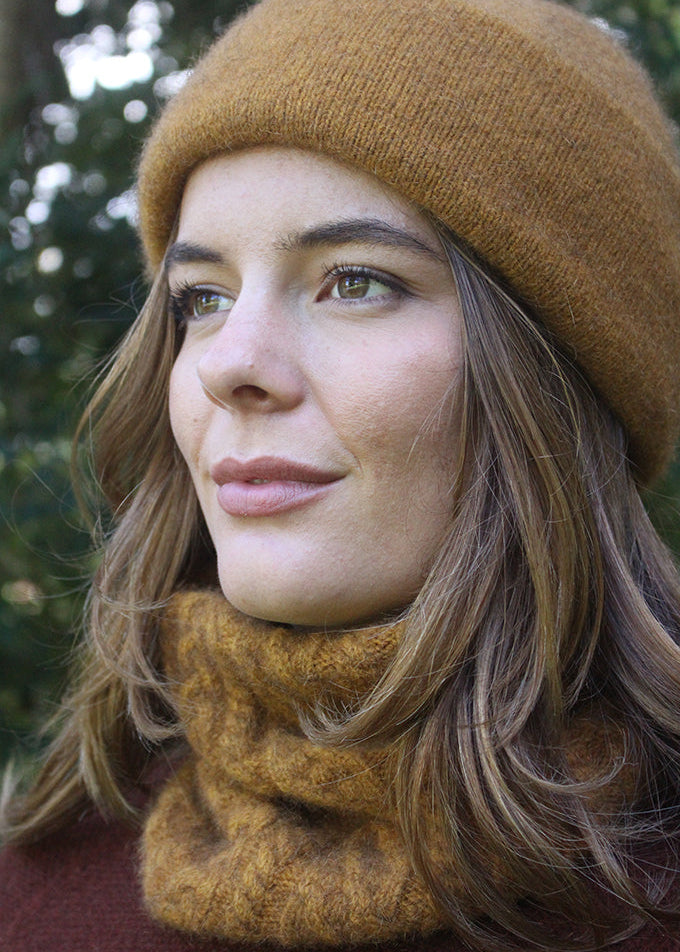 Merino Possum Cable Neck Gaiter & Headband