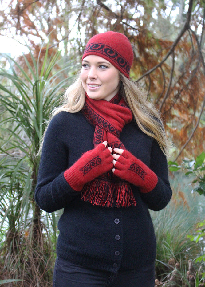 Merino Possum Fingerless Koru Glove