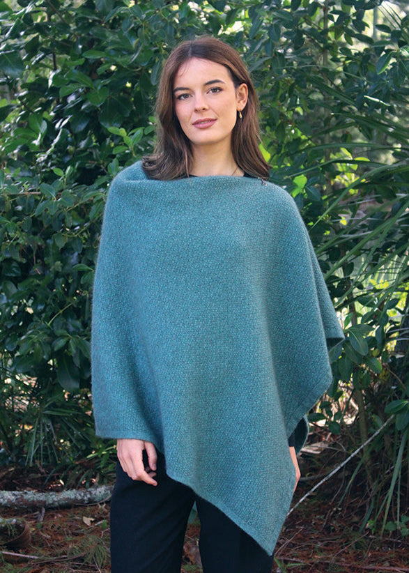 Lothlorian Merino Possum Zippered Wrap