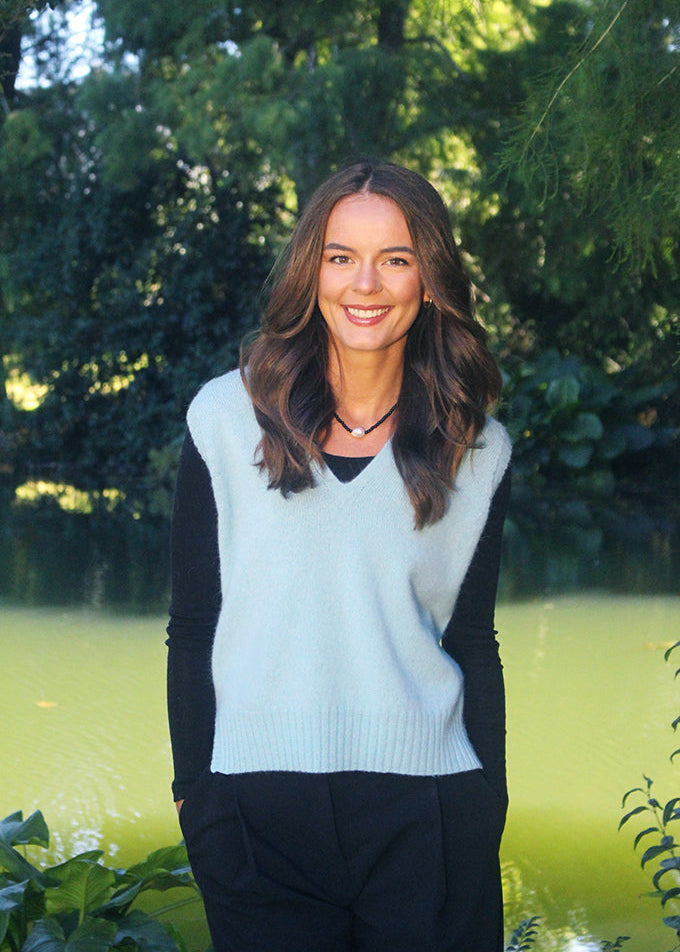 Baby Alpaca v neck vest with ribbed detailed hem