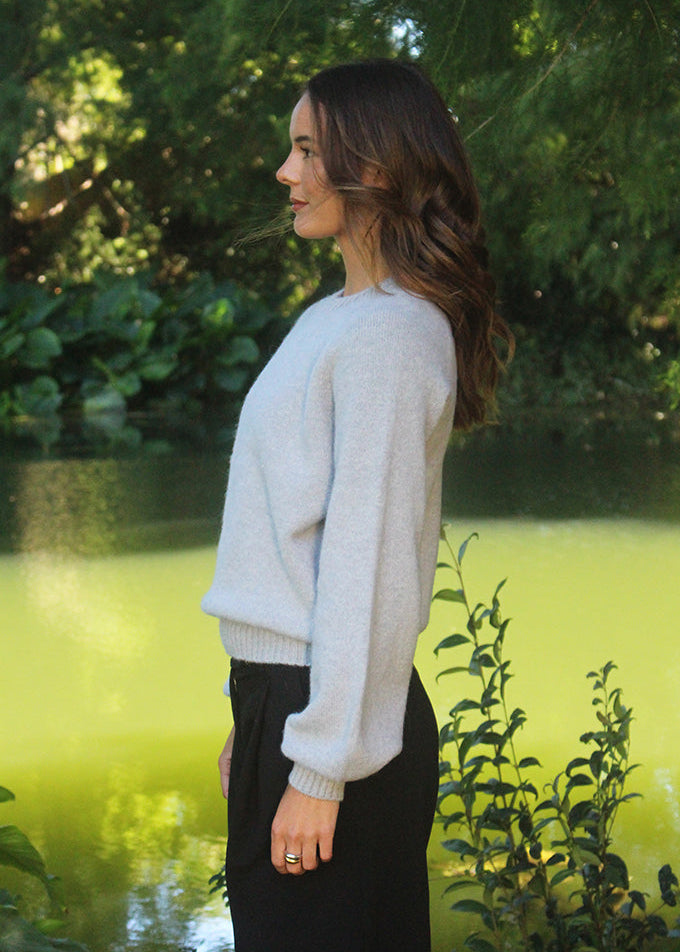 Dove plain alpaca crew neck jersey with bell sleeves and ribbed cuffs 