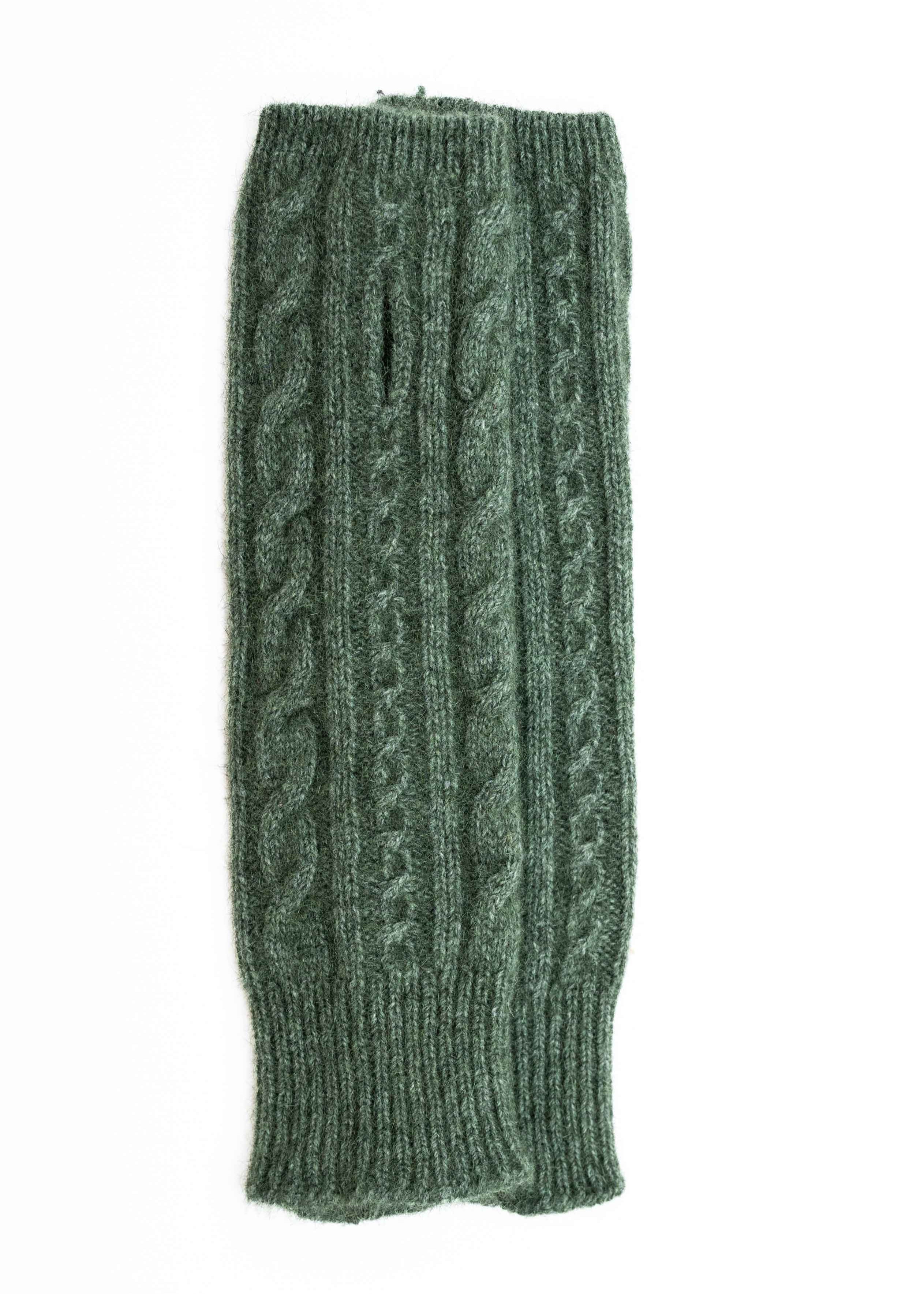 Merino Possum Koru Cable Glovelets