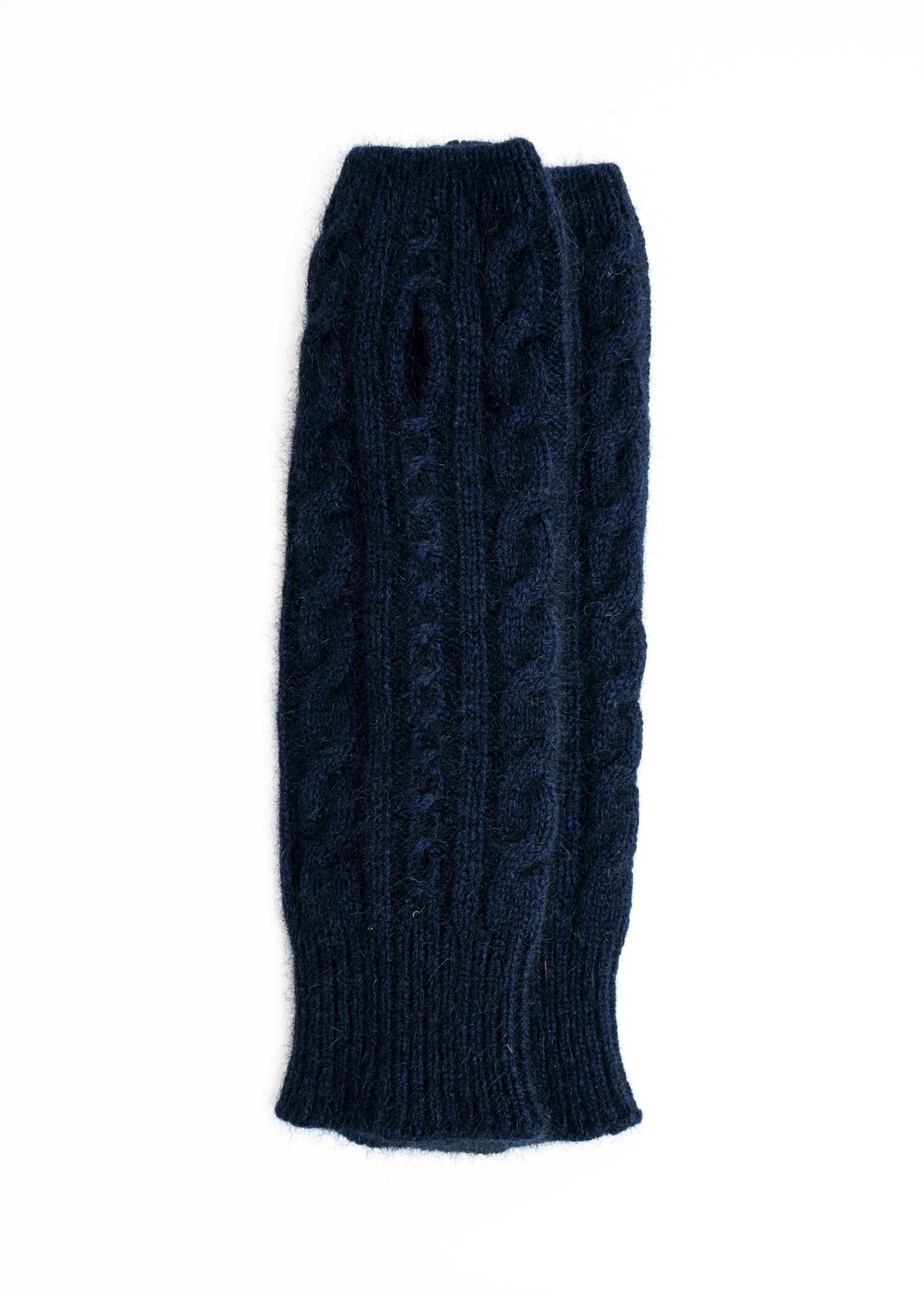 Merino Possum Koru Cable Glovelets