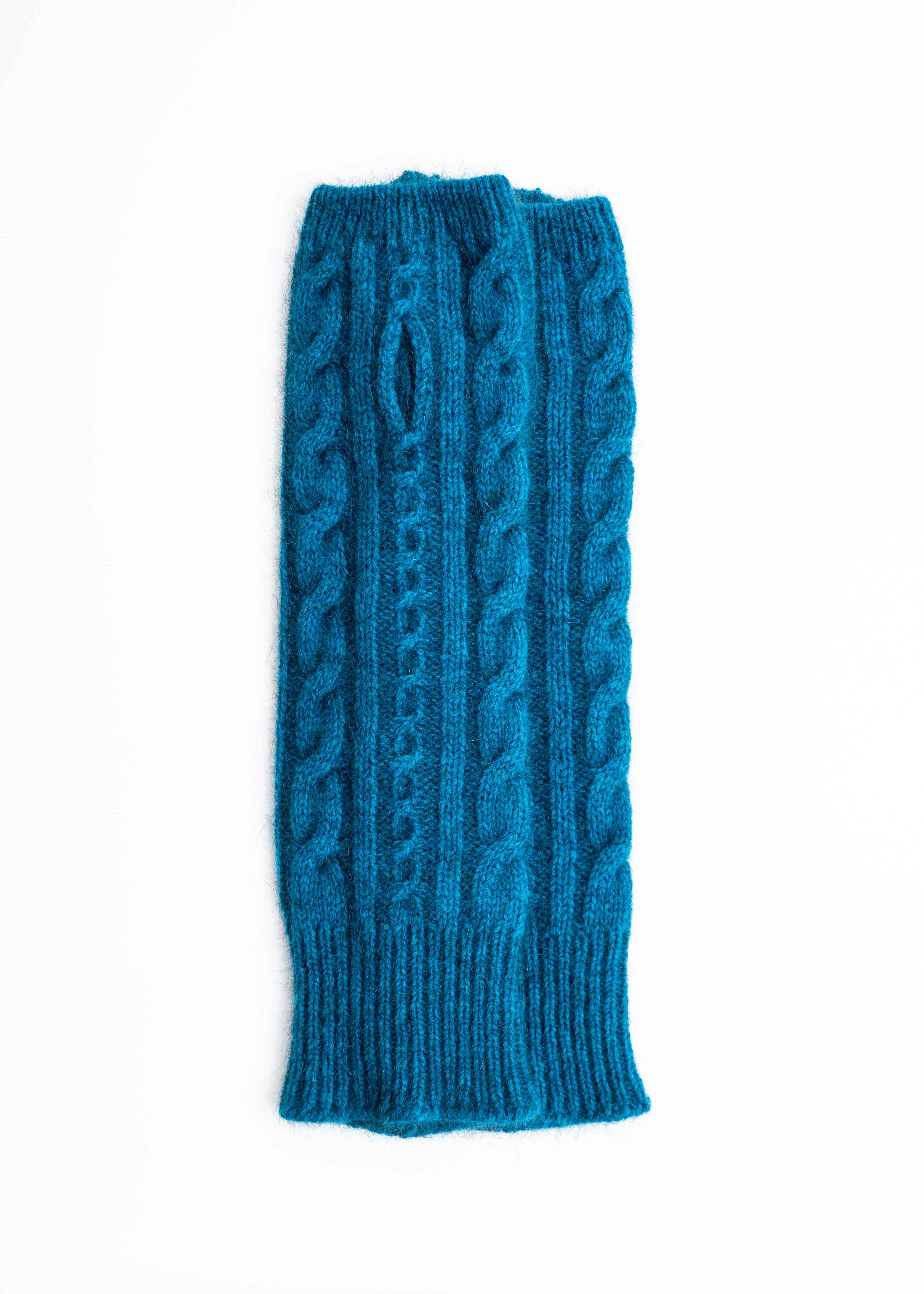 Merino Possum Koru Cable Glovelets