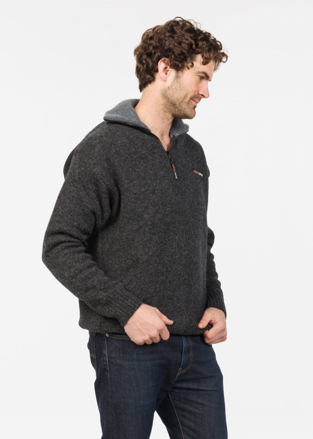 MKM Original top seller!
The Tasman is created using a unique double-layer system, made with a 100% NZ wool outer layer and super-soft EcoBlend lining, developed to maintain your optimum body temperature (36.6). Hardwearing, yet soft enough to wear against the skin. Designed to suit an active, outdoor lifestyle. A classic zip and collar style, this is New Zealand's leading rural jersey.