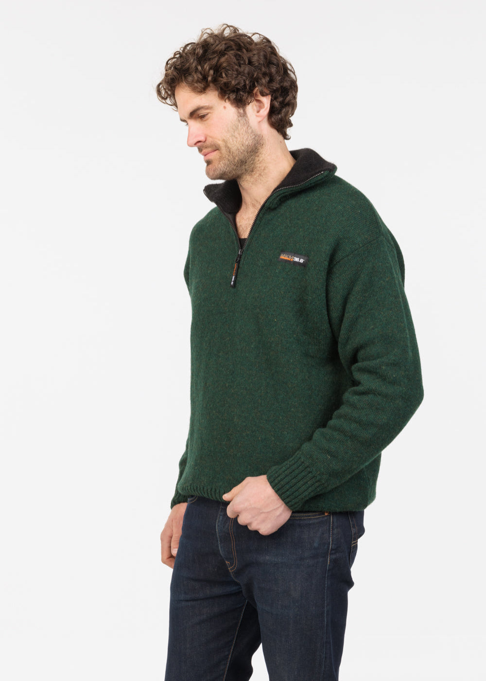 MKM Original top seller!
The Tasman is created using a unique double-layer system, made with a 100% NZ wool outer layer and super-soft EcoBlend lining, developed to maintain your optimum body temperature (36.6). Hardwearing, yet soft enough to wear against the skin. Designed to suit an active, outdoor lifestyle. A classic zip and collar style, this is New Zealand's leading rural jersey.