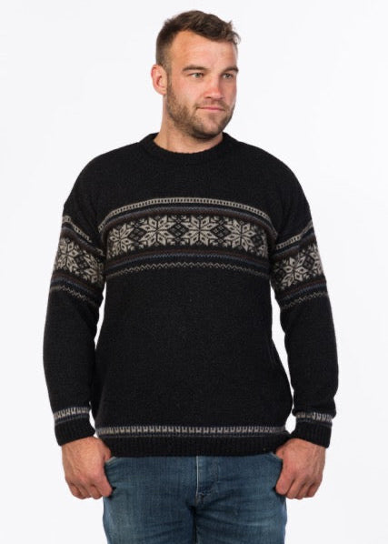 An MKM Originals Classic is made from our exclusive fibre&nbsp;Ecoblend.&nbsp;&nbsp;This sweater features the historic selburose pattern, a classic crew neck, and is super soft to wear.

Ecoblend

60% Natural Fibers—Silk, Wool, Angora
25% Recycled Possum Fibre
15%&nbsp;Nylon