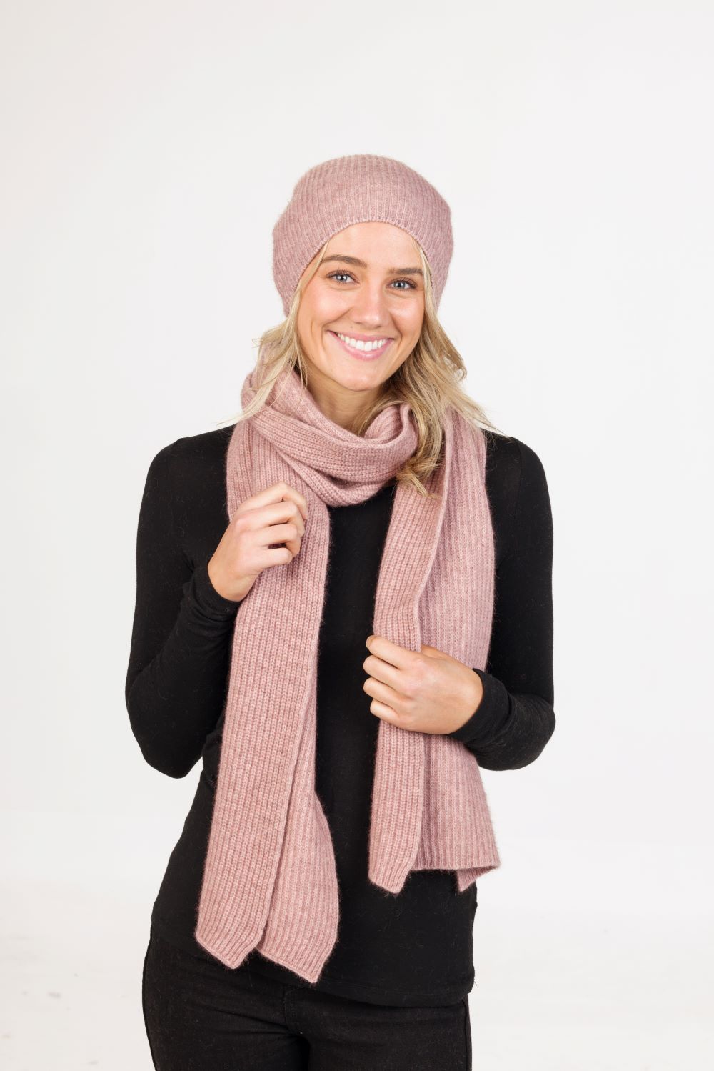 Native world Merino Possum Lily Slouch scarf 